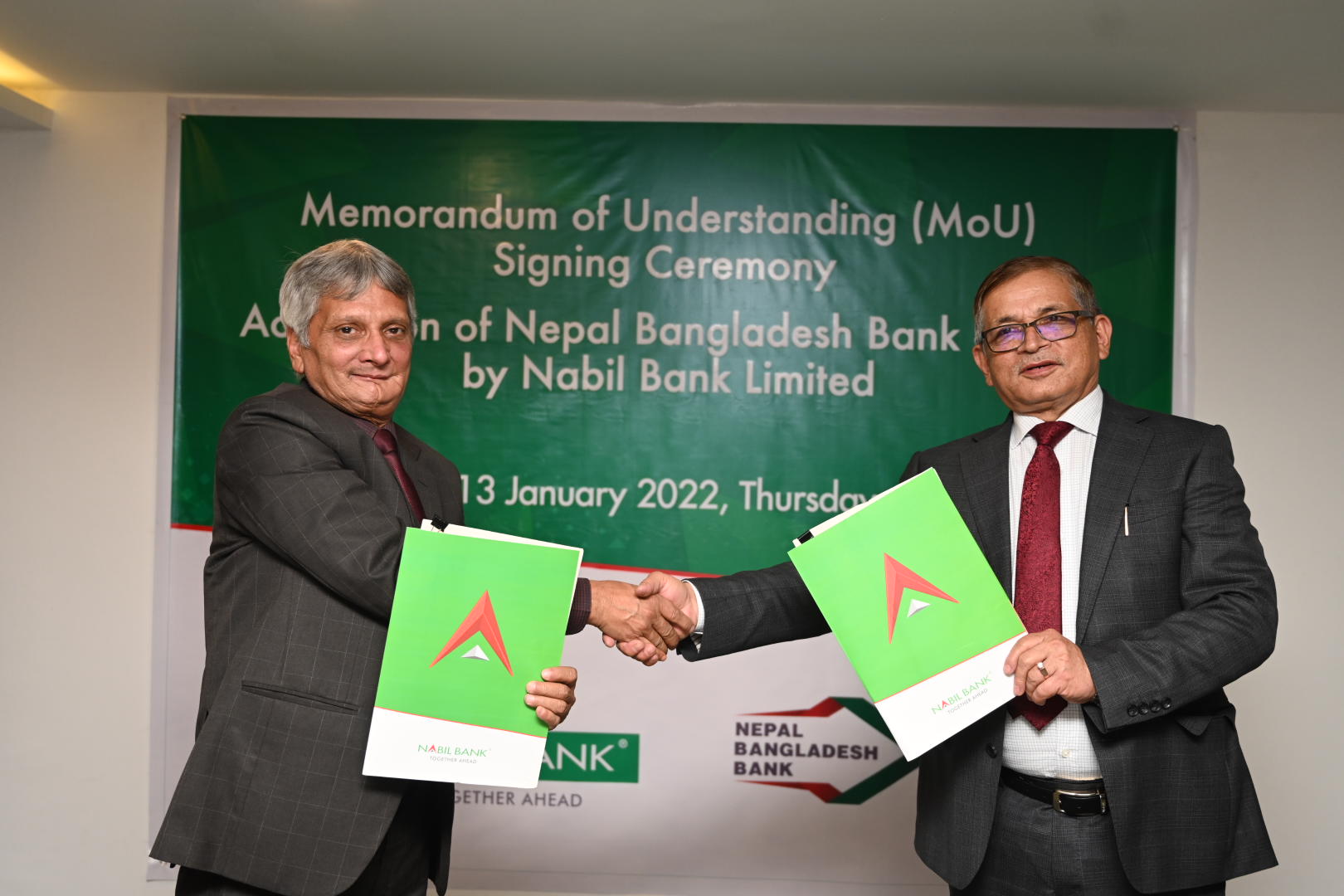 नबिल बैंक र नेपाल बङ्गलादेश बैंकबीच मर्जरकाे प्रारम्भिक सम्झौता